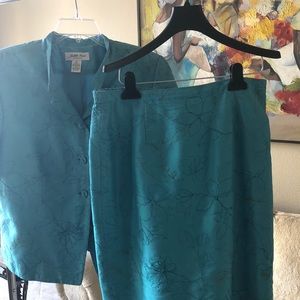 Woman’s skirt suit